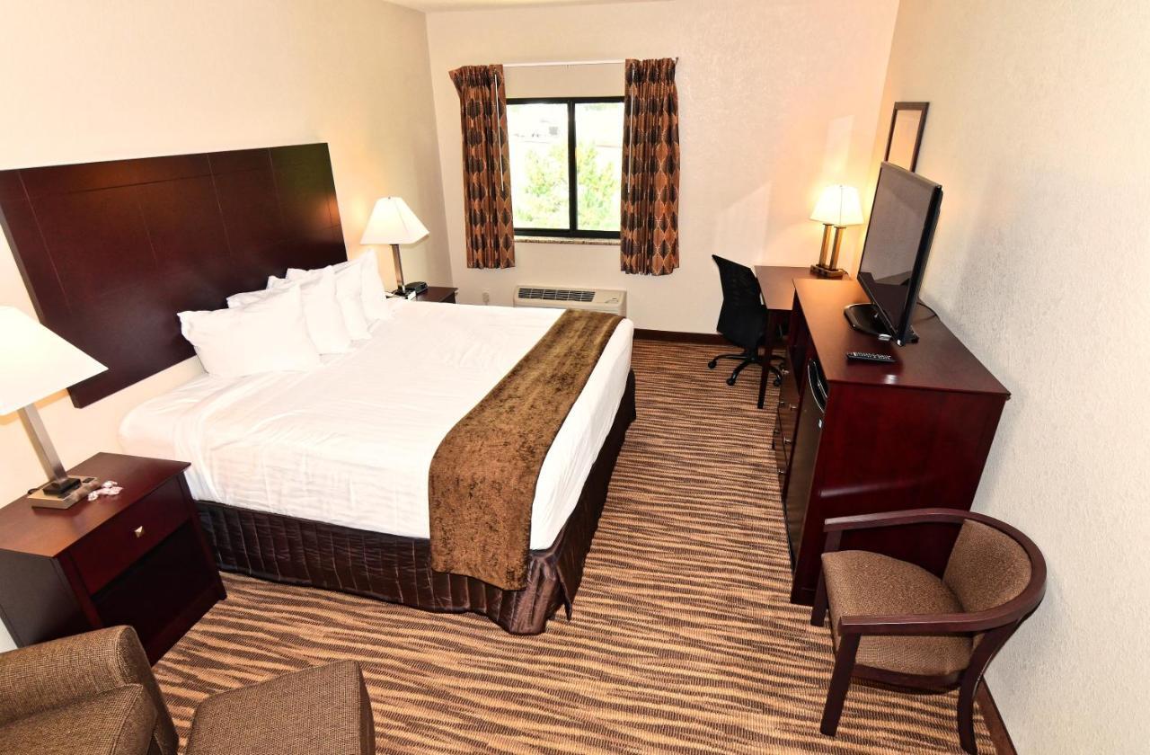 Cobblestone Inn & Suites - Clarion Exterior foto